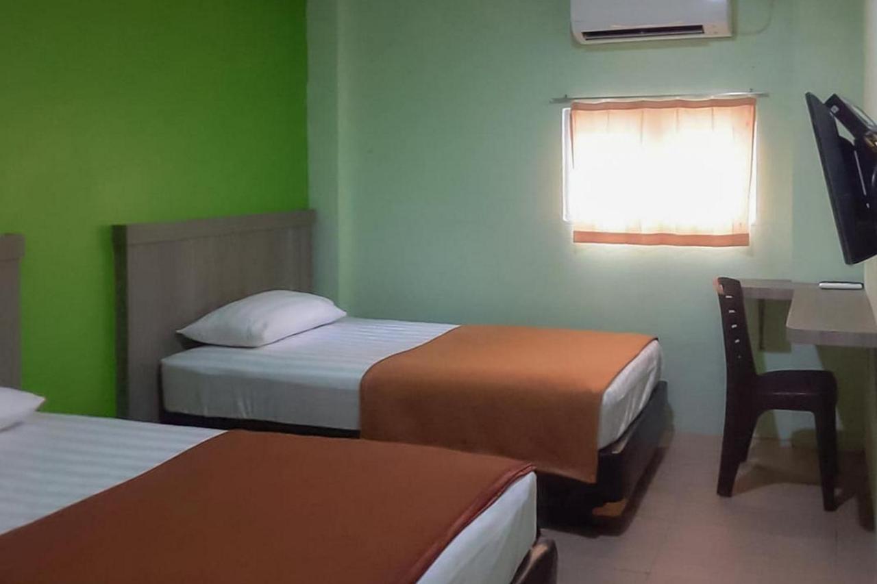 Guest House Anak Raja Pangkalan Bun Syariah Mitra Reddoorz Eksteriør billede