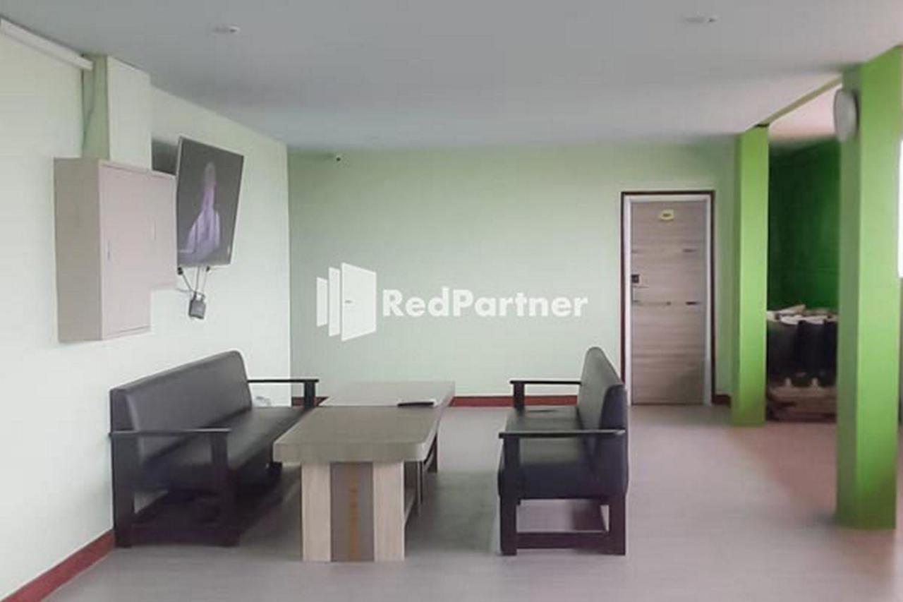 Guest House Anak Raja Pangkalan Bun Syariah Mitra Reddoorz Eksteriør billede